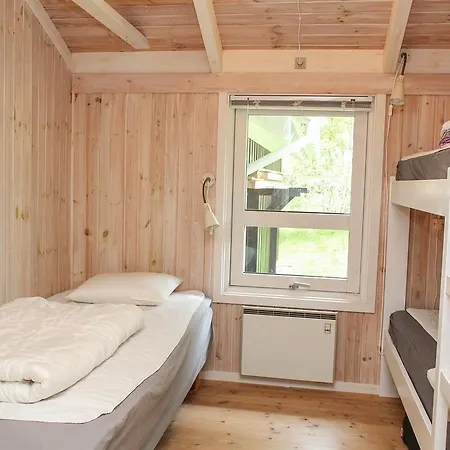 Дом отдыха Three-bedroom Holiday In *